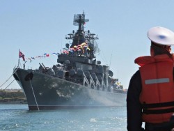 Хар тэнгисийн флотын бахархал болсон “Москва” хөлөг 