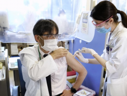 Японд вакцины нэмэлт тунг тарих хугацааг богиносгоно