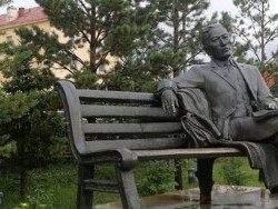 Явуугийн цэцэрлэгт 